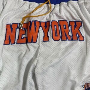 Just Don Mens New York Knicks 1994 NBA Finals Basketball Shorts White Vintage M